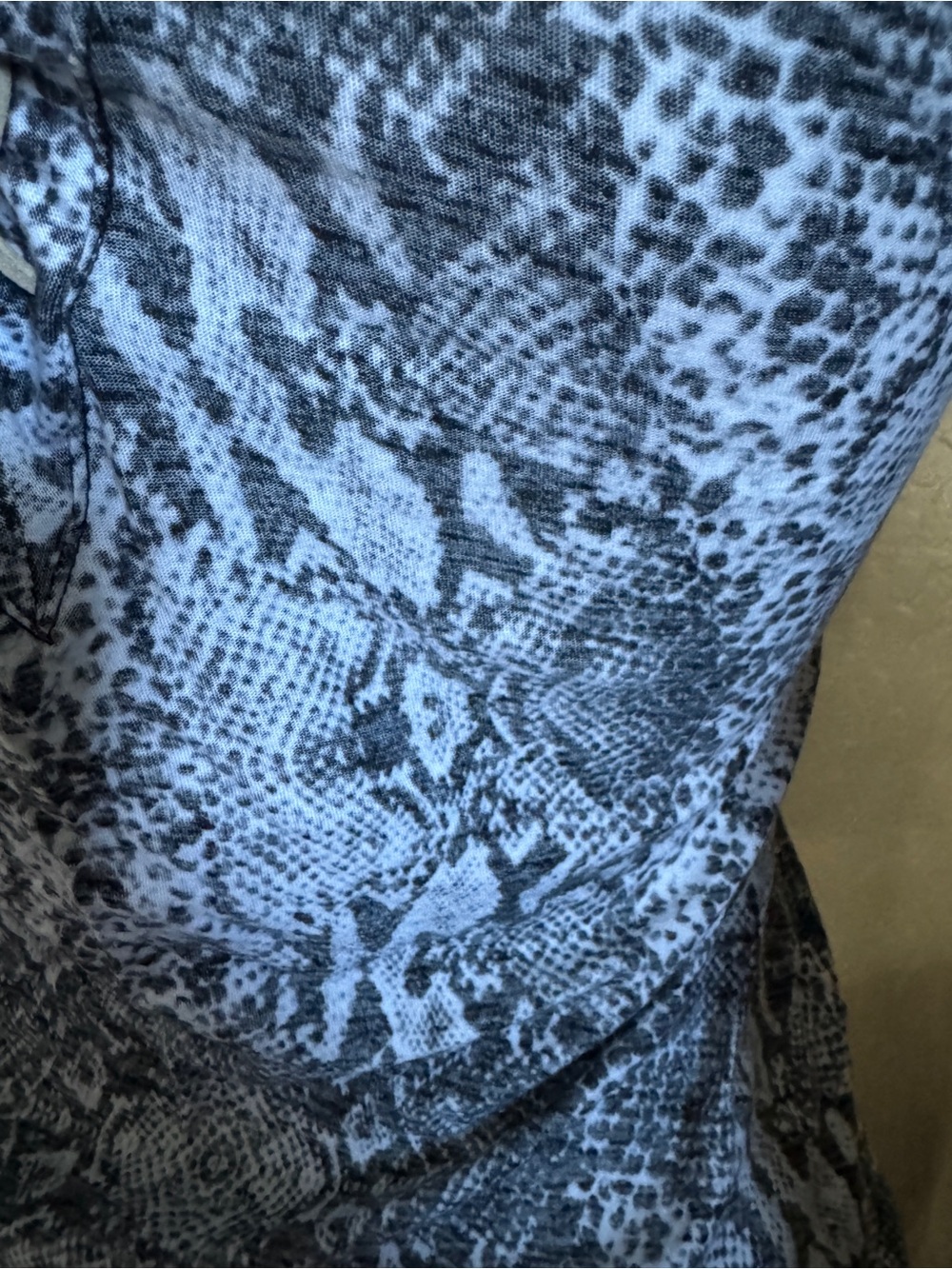 Guess top medium - Picture 4 of 8